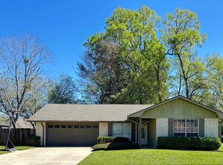 1320 Briarrose Dr, Baton Rouge, LA 70810