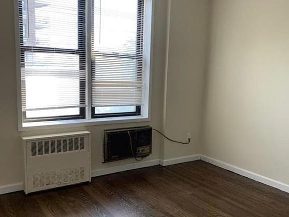 5th image of 100 Colfax Ave APT 4B