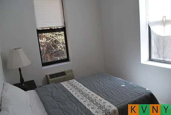 Rented by KVNY Soho | media 41