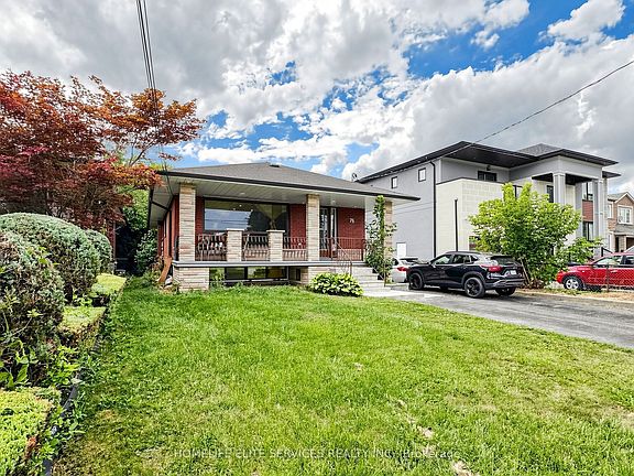 3rd image of 76 Gooderham Dr