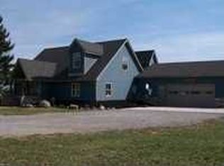 1976 County Rd S, Edon, OH 43518