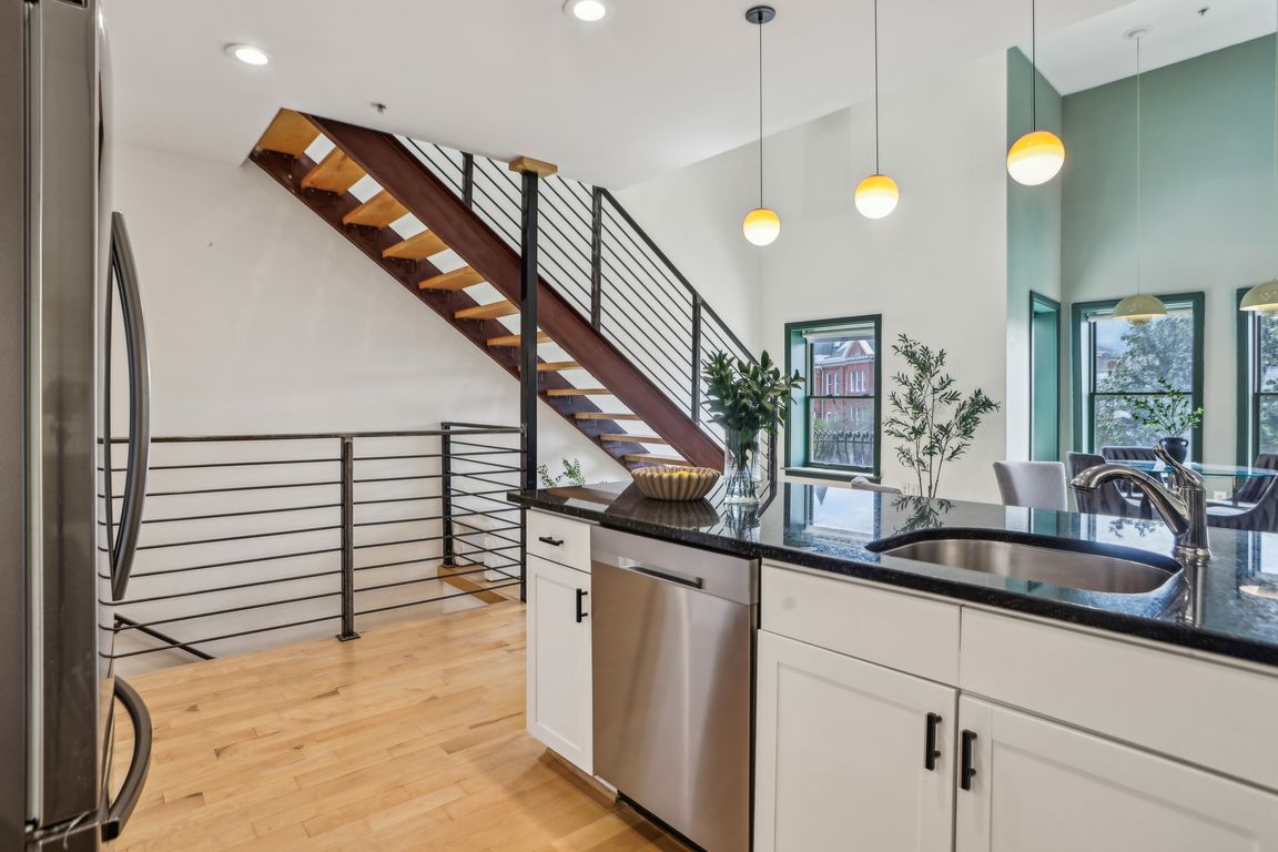 Maryland Ave NE 3-1104-013.jpg