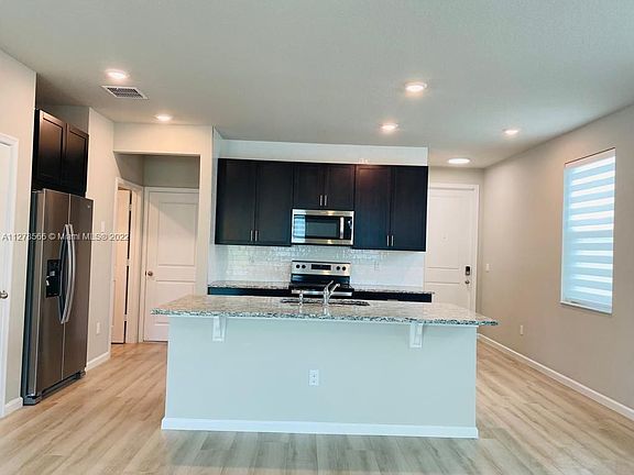 5th image of 214 Osprey Preserve Blvd
