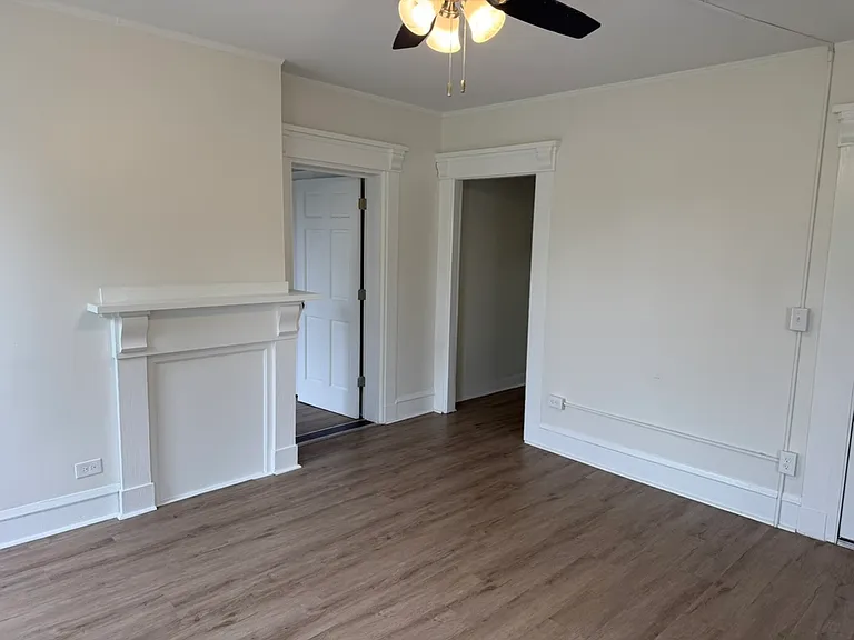 3 Berwick Rd #3 — Photo 1