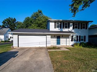 1099 Beaver Valley Rd, Beavercreek, OH 45434