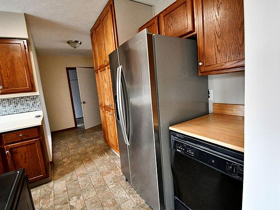 5th image of 7474 Kilbourne Rd