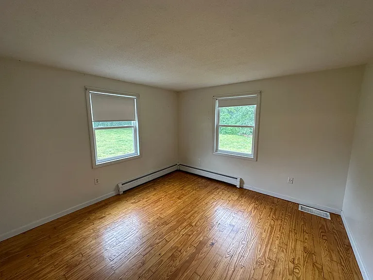 169 Rocky Hill Rd — Photo 12