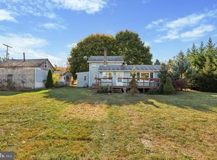 564 Park Rd, Fleetwood, PA 19522