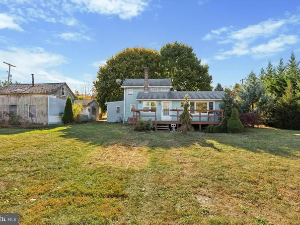 564 Park Rd, Fleetwood, PA 19522