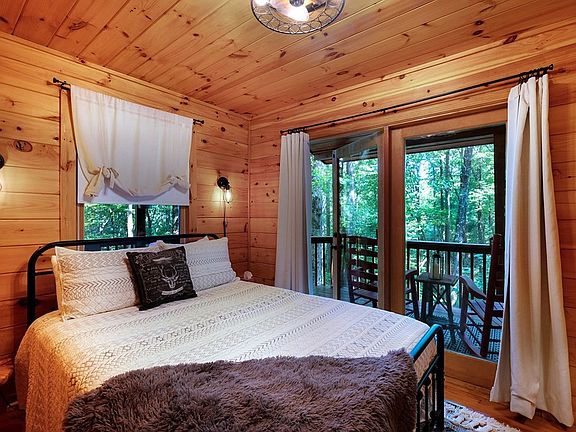 4th image of 1564 Big Ben Rd