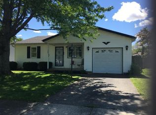105 Andrew Ct E, London, OH 43140