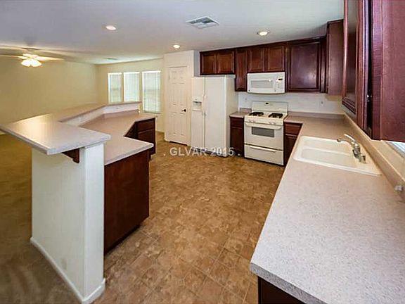4th image of 9536 Violet Sunset Ave