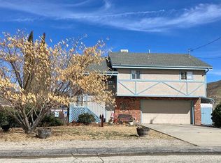 14333 Boxtree Dr, Lake Hughes, CA 93532