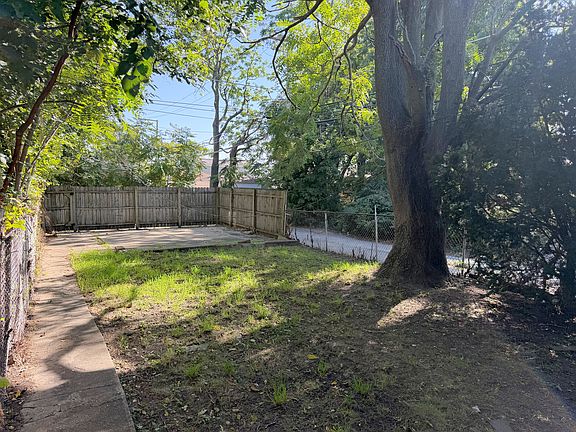 4th image of 11443 S Aberdeen St