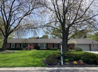 401 Deauville Dr, Dayton, OH 45429