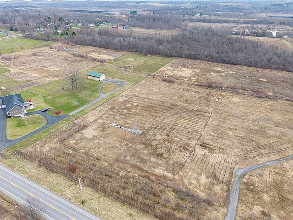 2nd image of 3075 Bronson Hill Rd