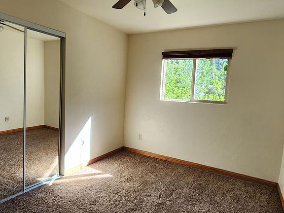 4th image of 9350 Dogwood Dr