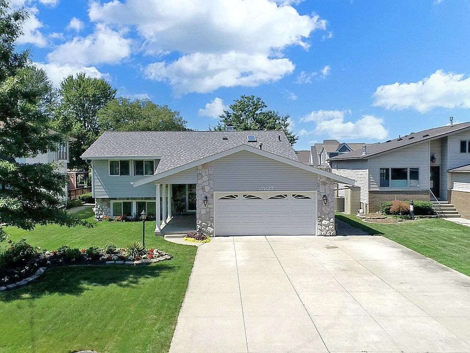 1st image of 37827 Lakeville St