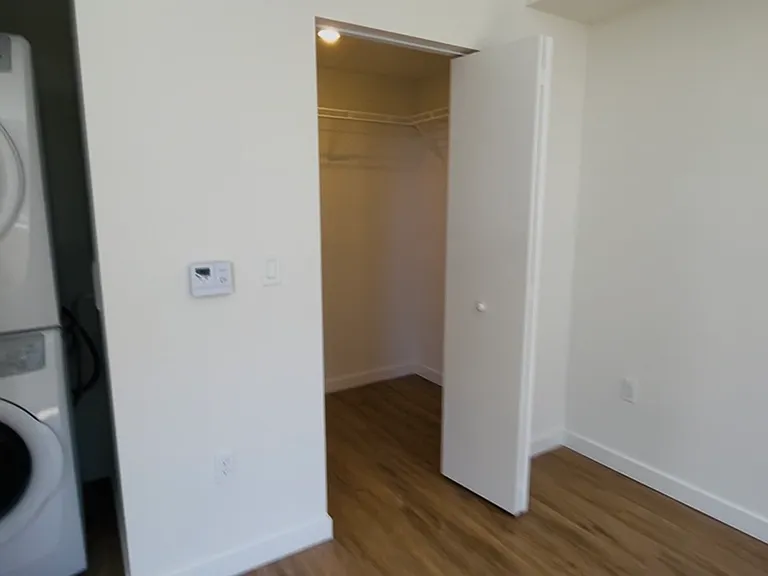 1612 E 4th Ave #609 — Photo 9