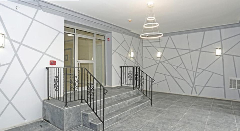 1st image of 115 N Arlington Ave #5M