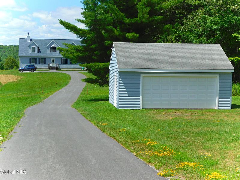 4th image of 333 Ridge Road