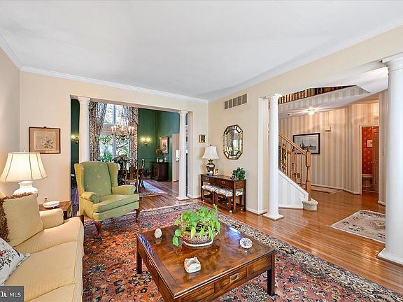 5th image of 11510 Pebblecreek Dr