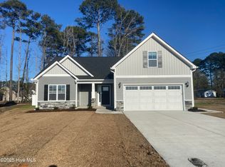 700 Oleander Dr, Greenville, NC 27858