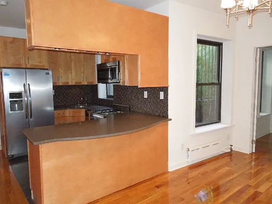 Sold by Washington Realty Corp. | media 23