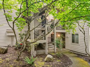 10395 SW Trapper Ter, Beaverton, OR 97008