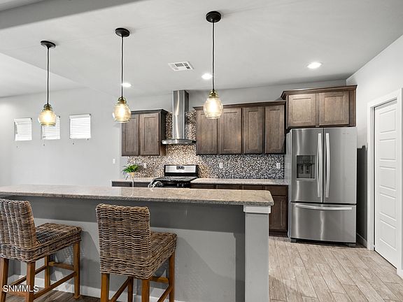 3rd image of 2068 Villa Napoli Loop E