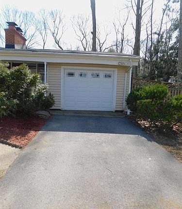 2nd image of 101 Linda Ln