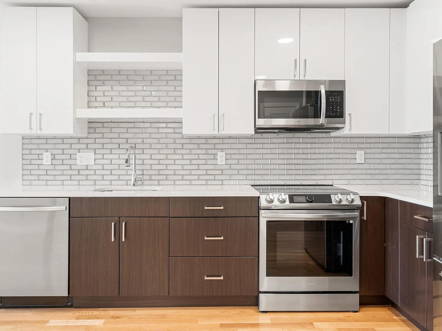 1 bed, 678 sqft, $2,700 — Photo 1