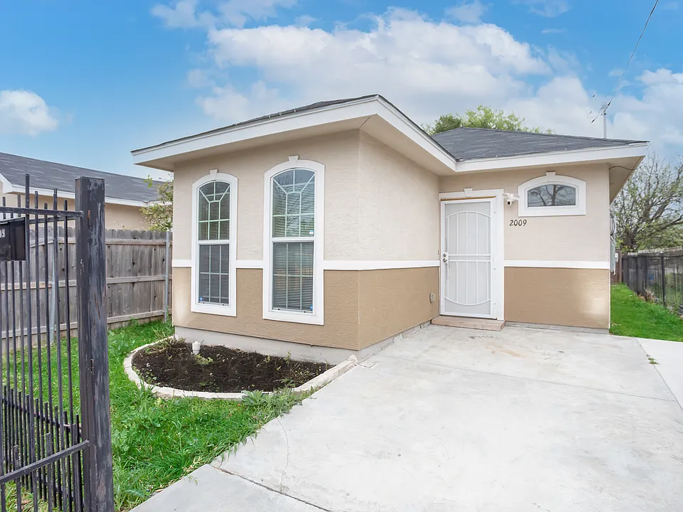 2009 Colima St