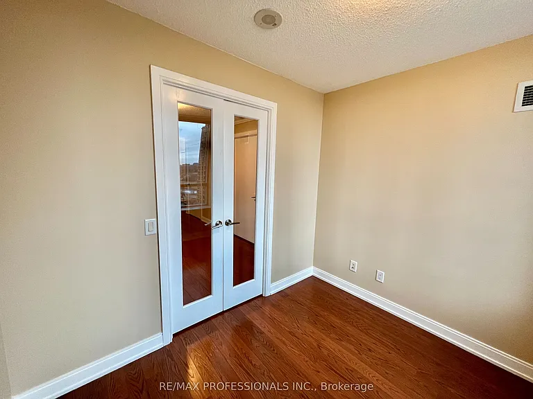 25 Viking Ln #1548 — Photo 6
