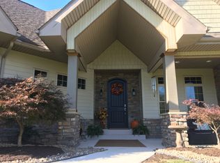 3496 Stewartstown Rd, Morgantown, WV 26508