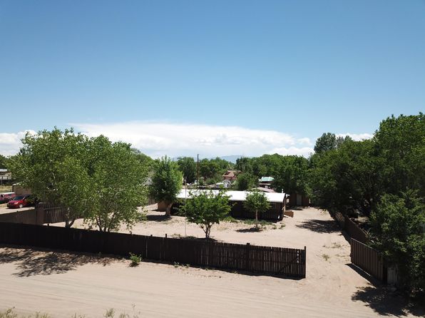 4916 Moore Cir, Los Lunas, NM 87031