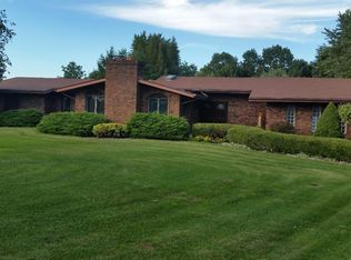 7400 Lincoln Mill Rd, Hobart, IN 46342