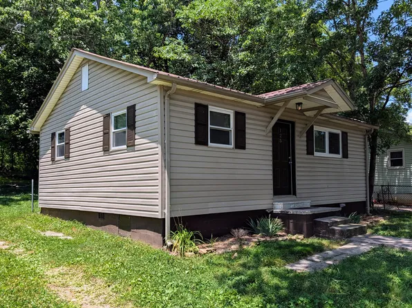 125 Dixie Dr NE, Cleveland, TN 37323