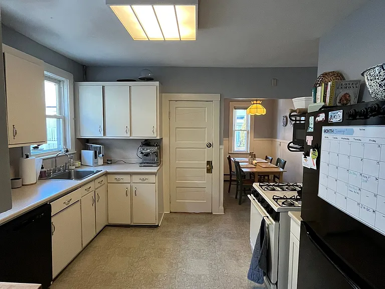 24 Central Rd #2 — Photo 8