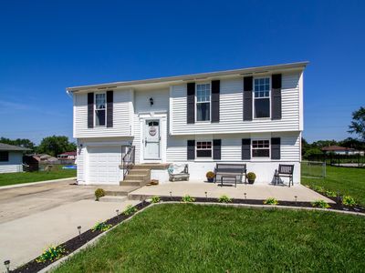 2432 McComb Rd, Grove City, OH, 43123