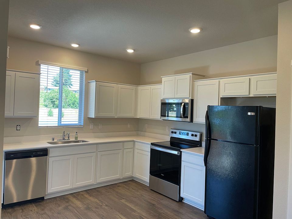 1st image of 6020 NE 64th St