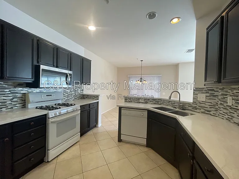 39906 Alpine Union St #B — Photo 5