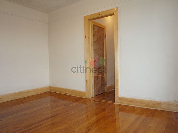 5th image of 270 14th St #Etr3