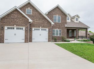 1201 Aster Ct, Saint James, MO 65559