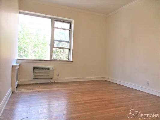 Rented by City Connections Realty | media 20