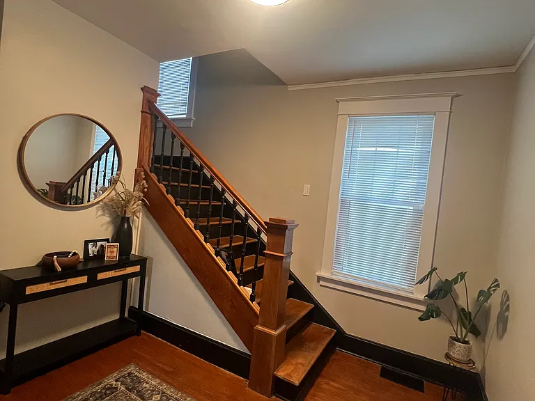 511 Saint Louis St — Photo 2