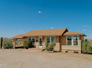 44025 N Us Highway 60, Morristown, AZ 85342