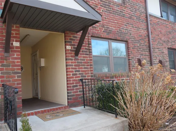 458 Mariners Way #458, Copiague, NY 11726