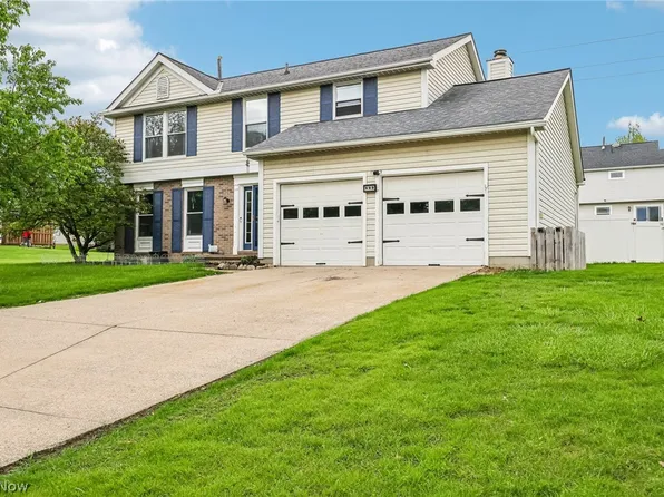 999 Pheasant Run Dr, Medina, OH 44256