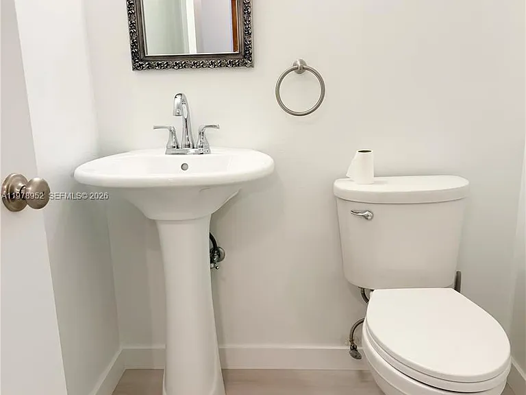 3725 S Ocean Dr #521 — Photo 17
